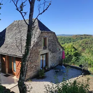 Au Calme Avec Superbe Vue : La Talonie Hébergement de vacances